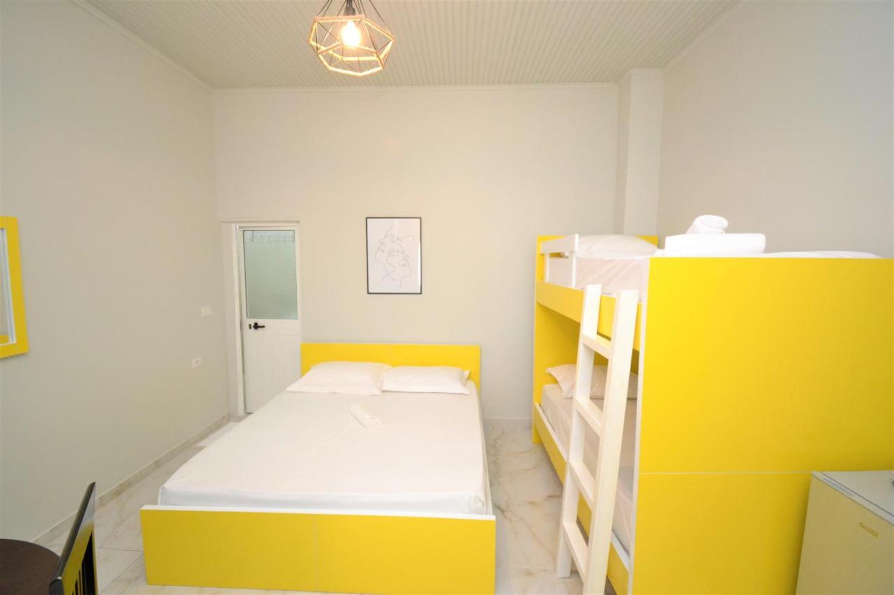 Jonian Central Condos Sarandë エクステリア 写真
