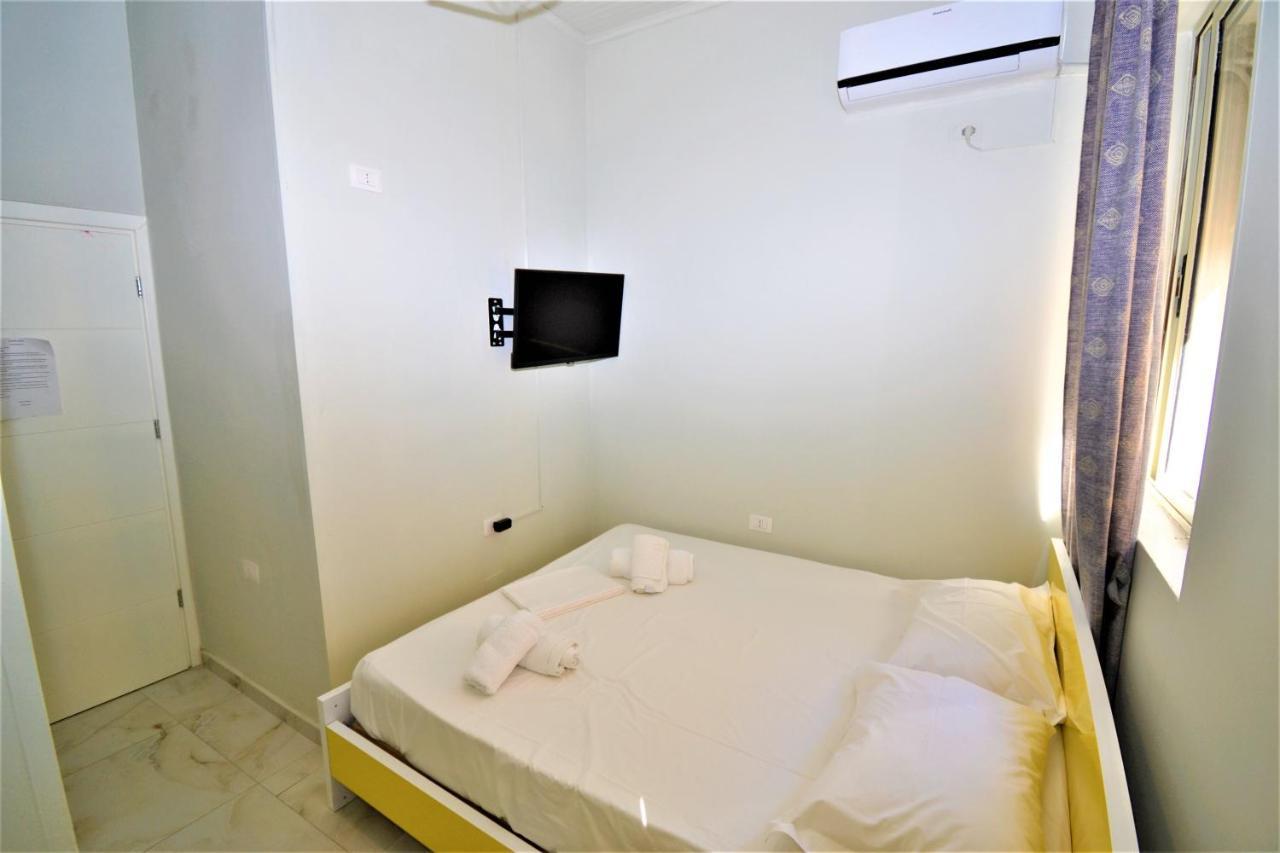 Jonian Central Condos Sarandë エクステリア 写真