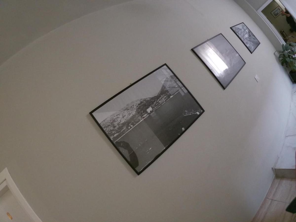 Jonian Central Condos Sarandë エクステリア 写真